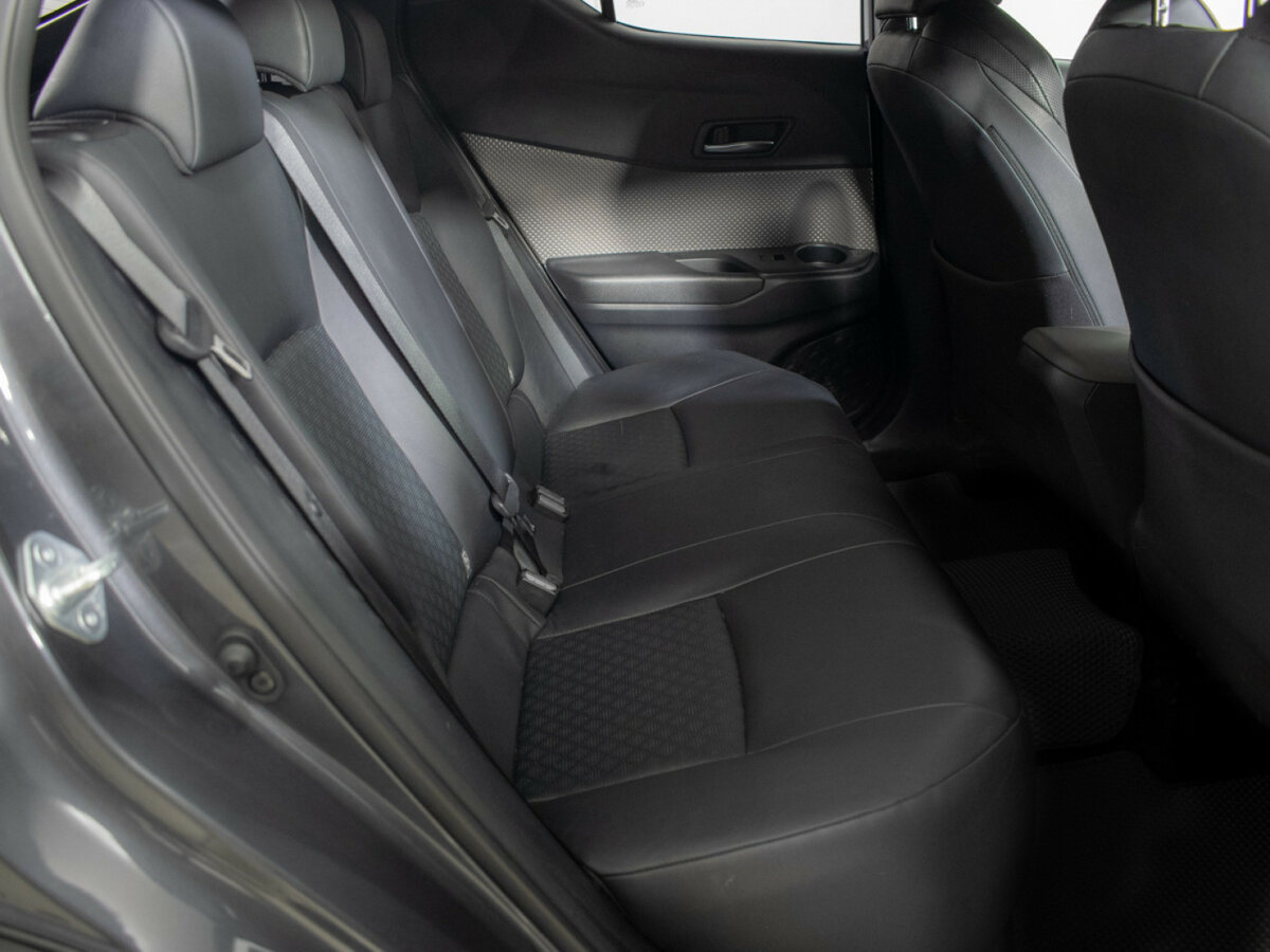 Купить Toyota C-HR, 2020, 49 030 км.. Фото: #9