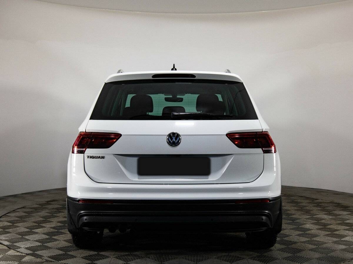 Купить Volkswagen Tiguan, 2018, 45 750 км.. Фото: #5