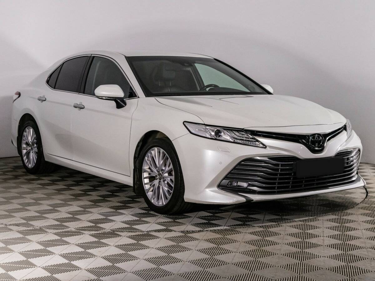 Купить Toyota Camry, 2019, 89 069 км.. Фото: #2