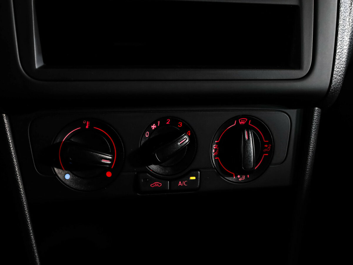 Купить Volkswagen Polo, 2018, 102 434 км.. Фото: #10