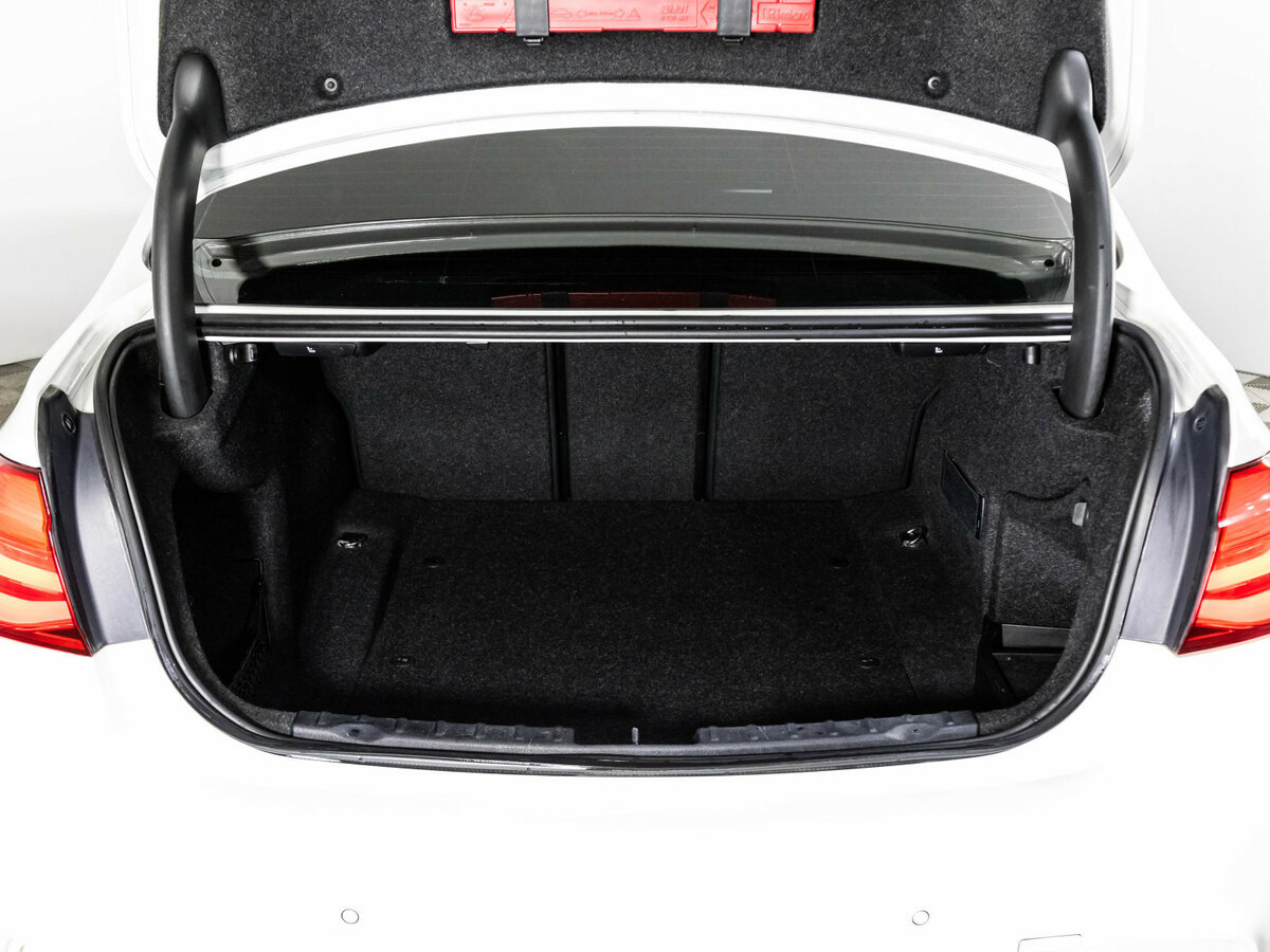 Купить BMW 3 серии, 2016, 196 649 км.. Фото: #19