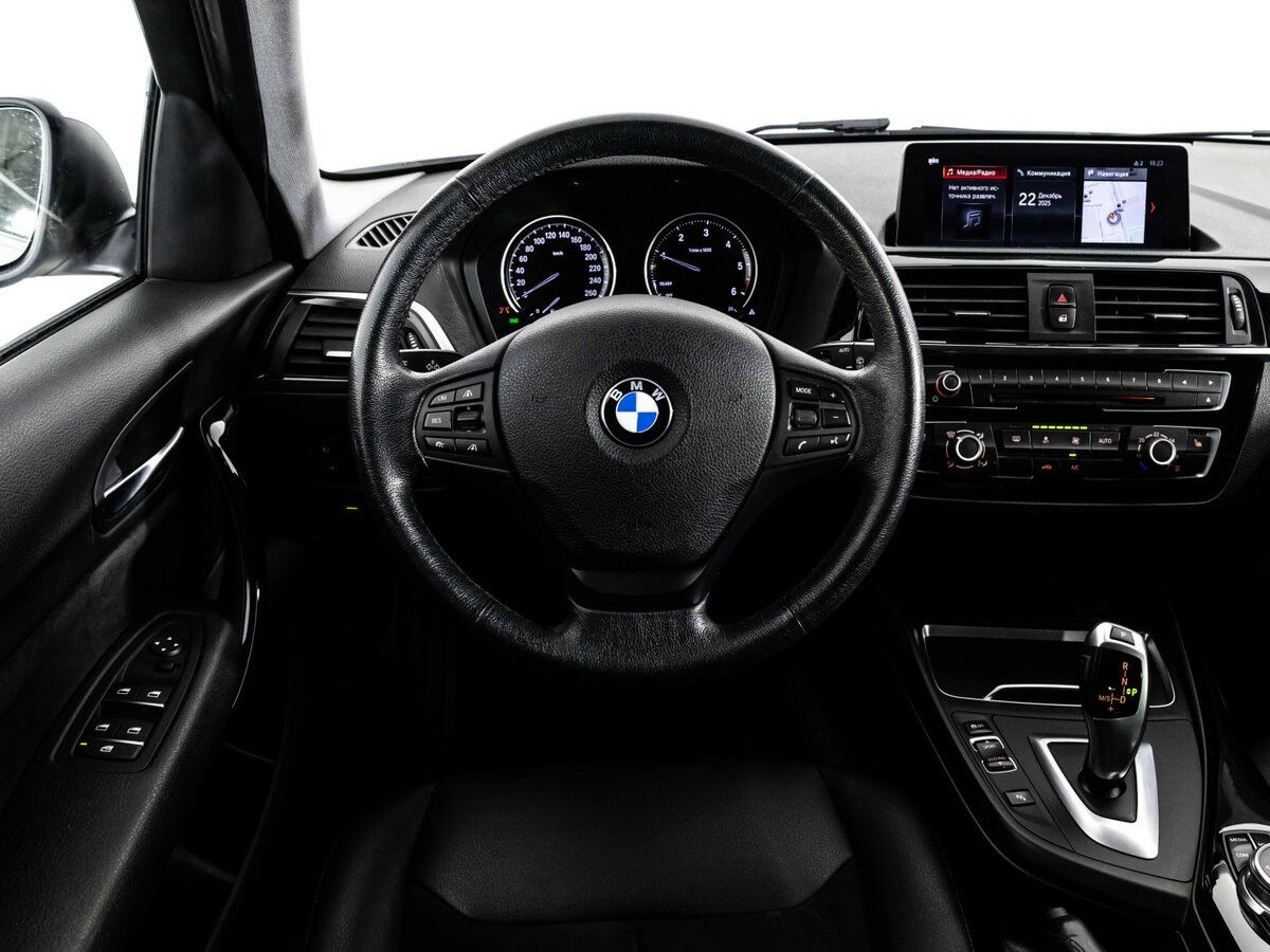 Купить BMW 1 серии, 2017, 48 620 км.. Фото: #9