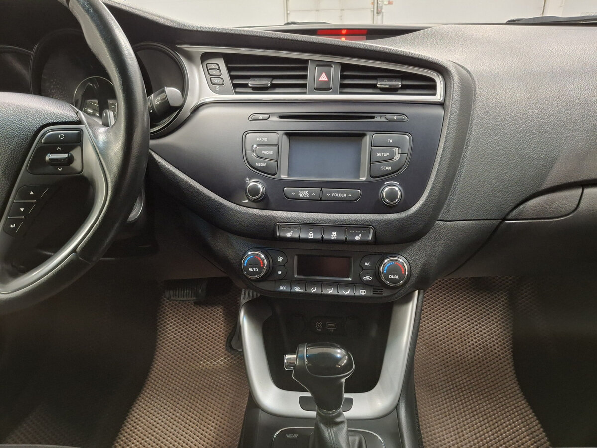 Купить Kia Ceed, 2018, 181 461 км.. Фото: #14