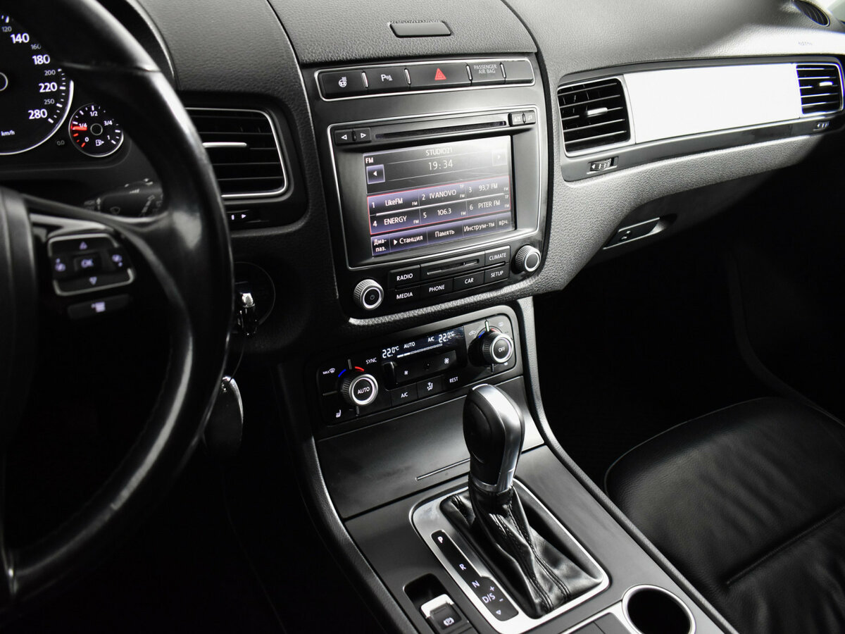 Купить Volkswagen Touareg, 2015, 217 188 км.. Фото: #16