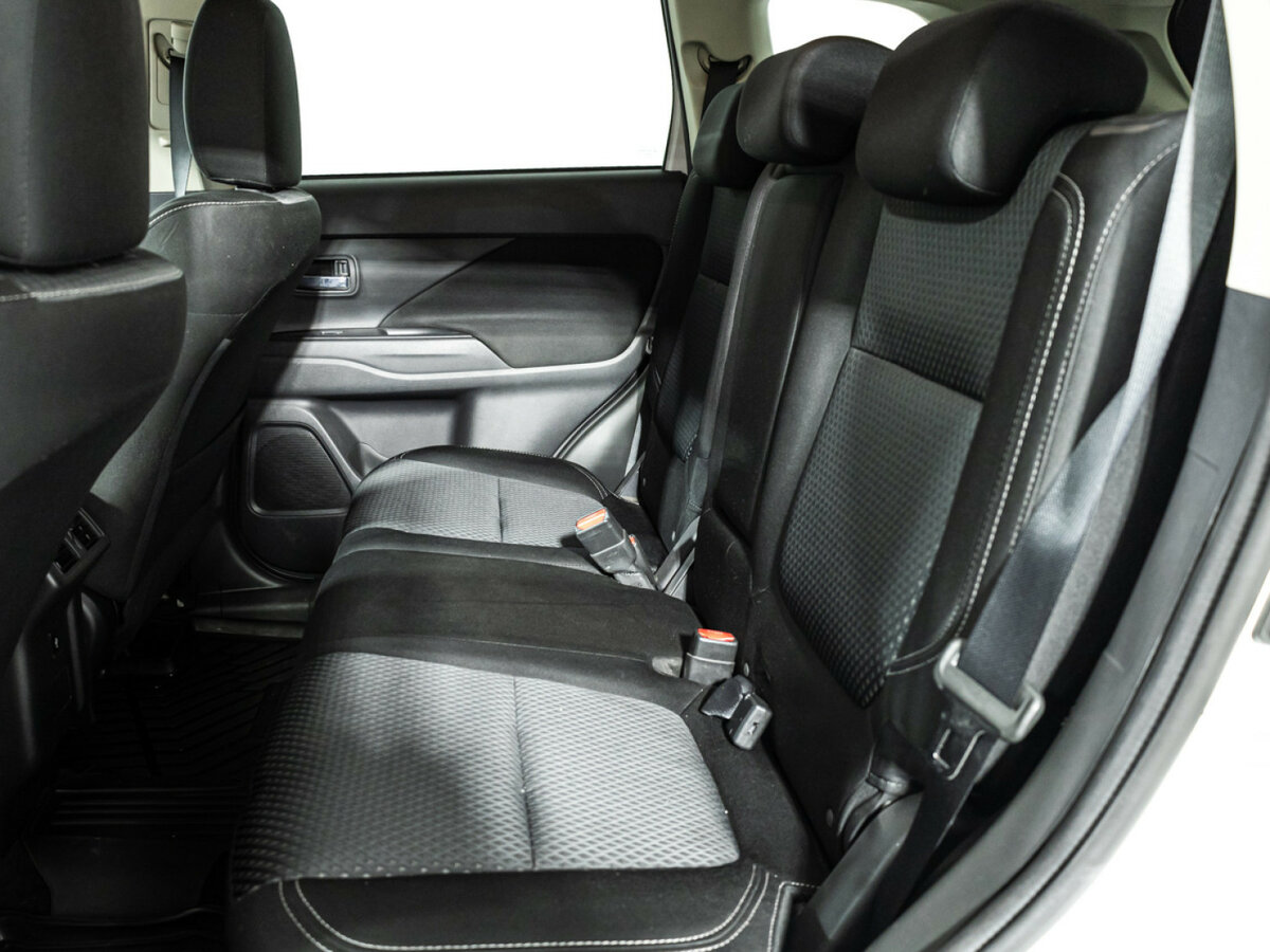 Купить Mitsubishi Outlander, 2018, 63 107 км.. Фото: #7