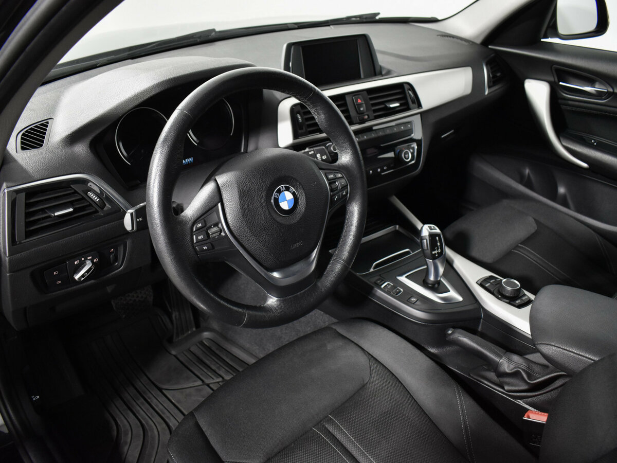 Купить BMW 1 серии, 2017, 64 080 км.. Фото: #8