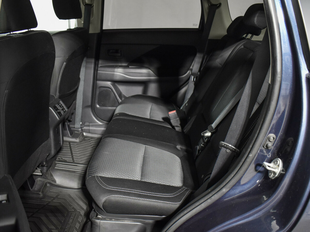 Купить Mitsubishi Outlander, 2019, 140 400 км.. Фото: #10