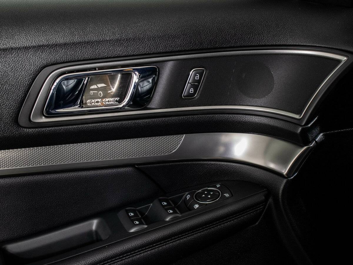 Купить Ford Explorer, 2018, 110 837 км.. Фото: #16