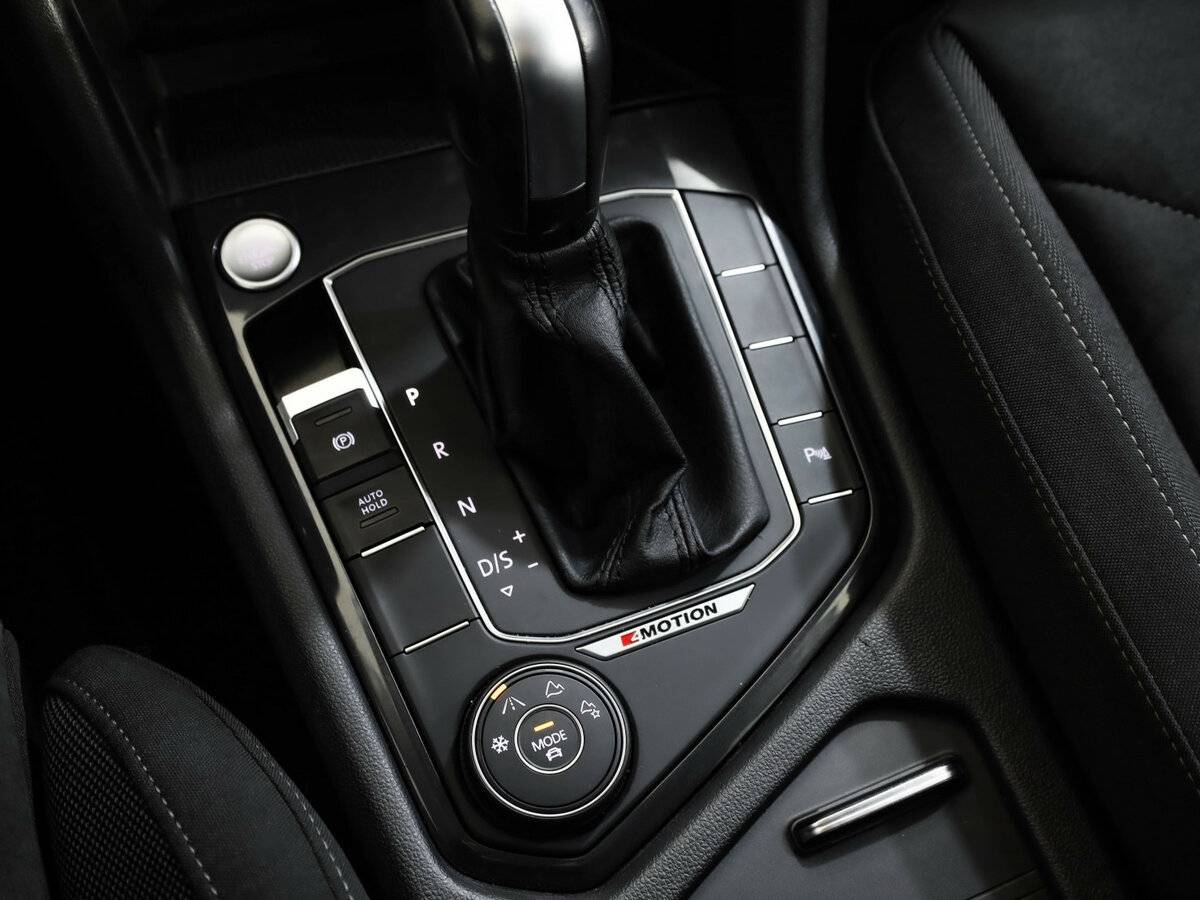 Купить Volkswagen Tiguan, 2019, 92 843 км.. Фото: #18