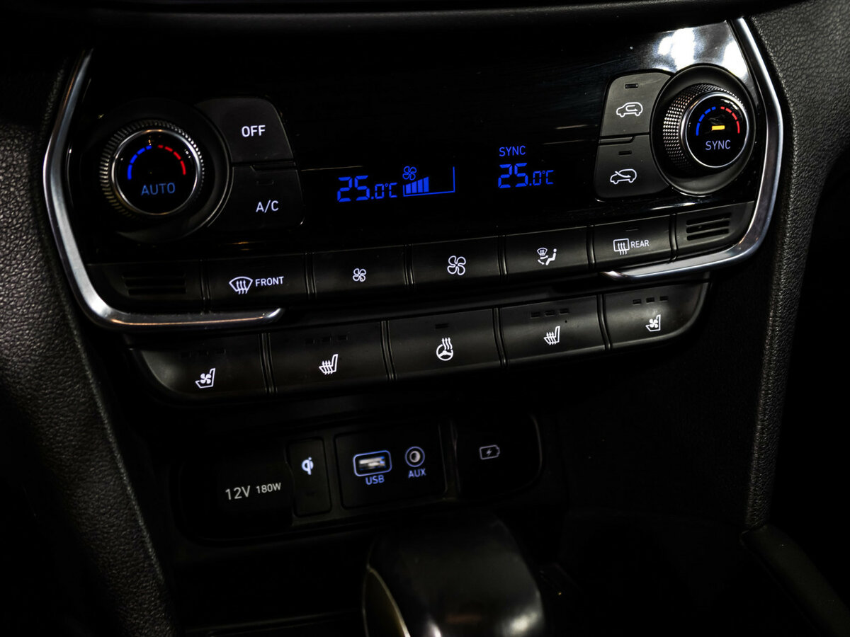 Купить Hyundai Santa Fe, 2019, 114 900 км.. Фото: #18