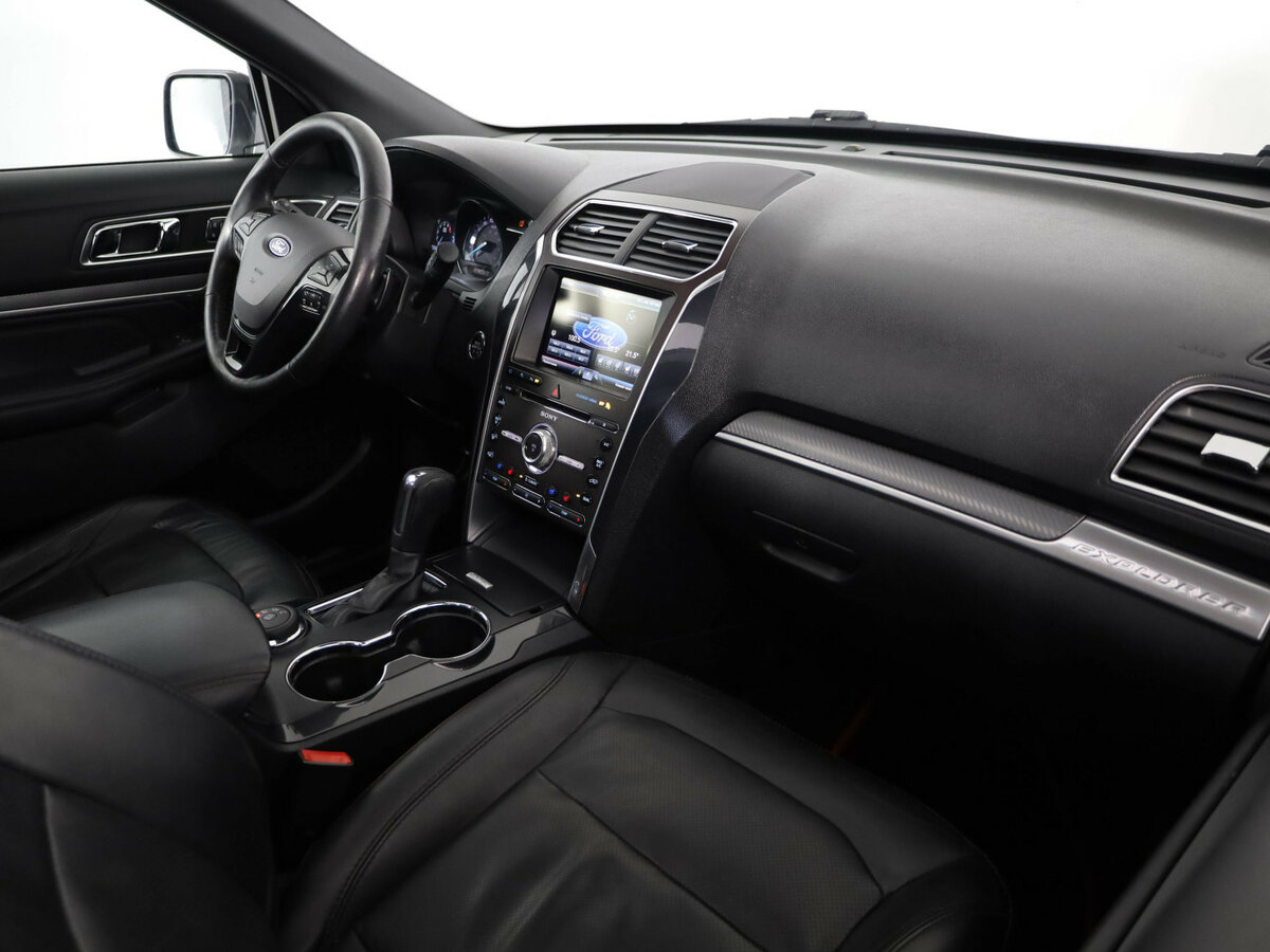 Купить Ford Explorer, 2015, 238 713 км.. Фото: #18