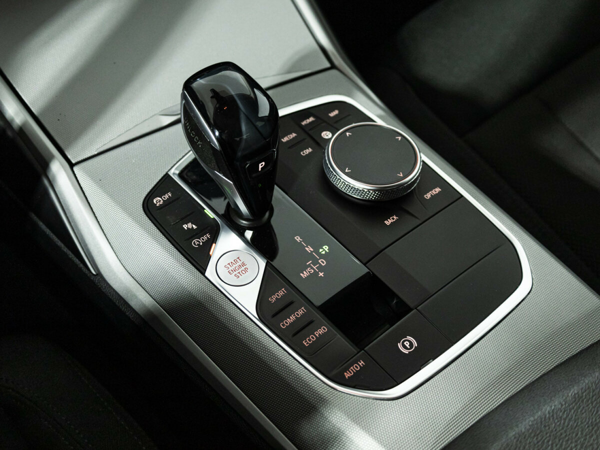 Купить BMW 3 серии, 2019, 105 575 км.. Фото: #13