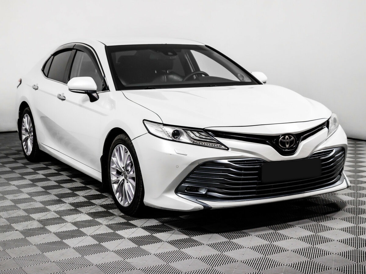 Купить Toyota Camry, 2019, 177 988 км.. Фото: #2