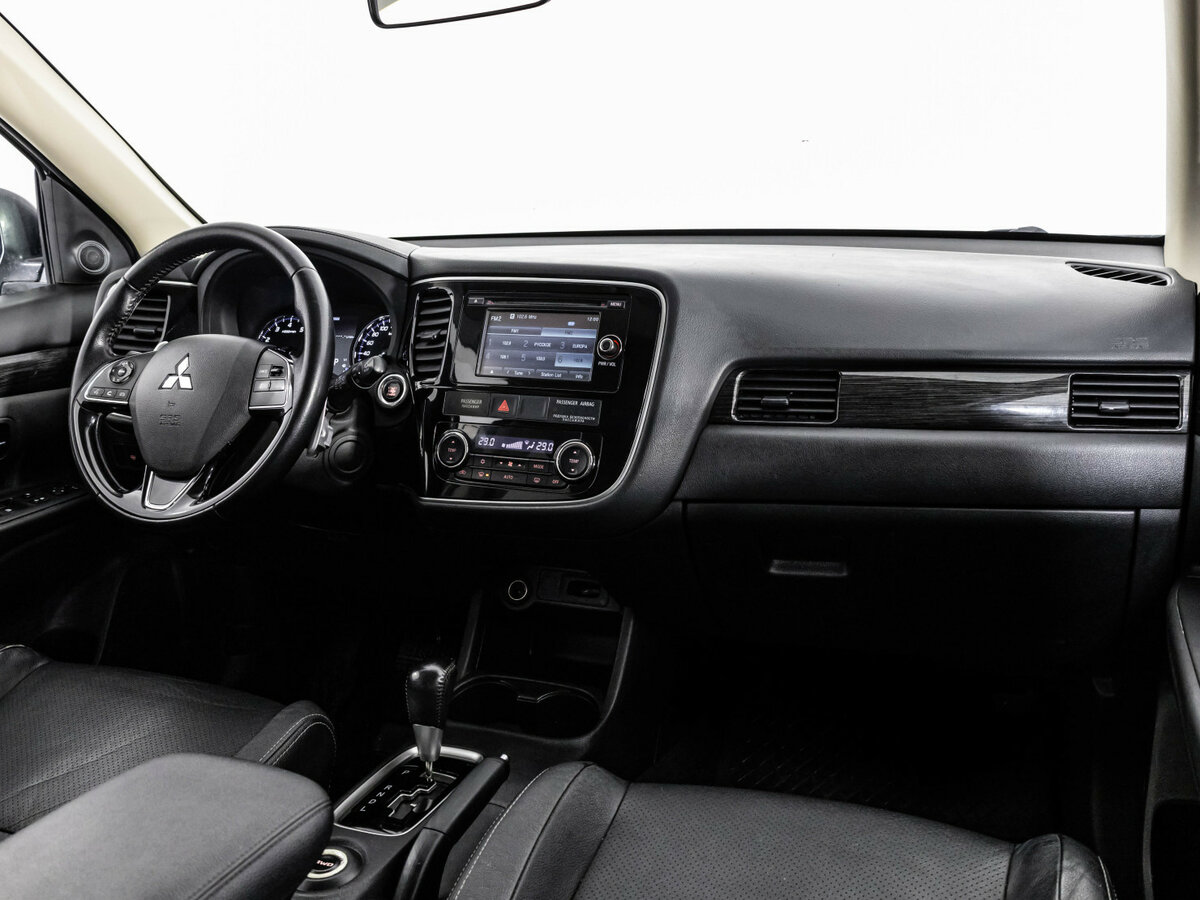 Купить Mitsubishi Outlander, 2016, 200 293 км.. Фото: #6