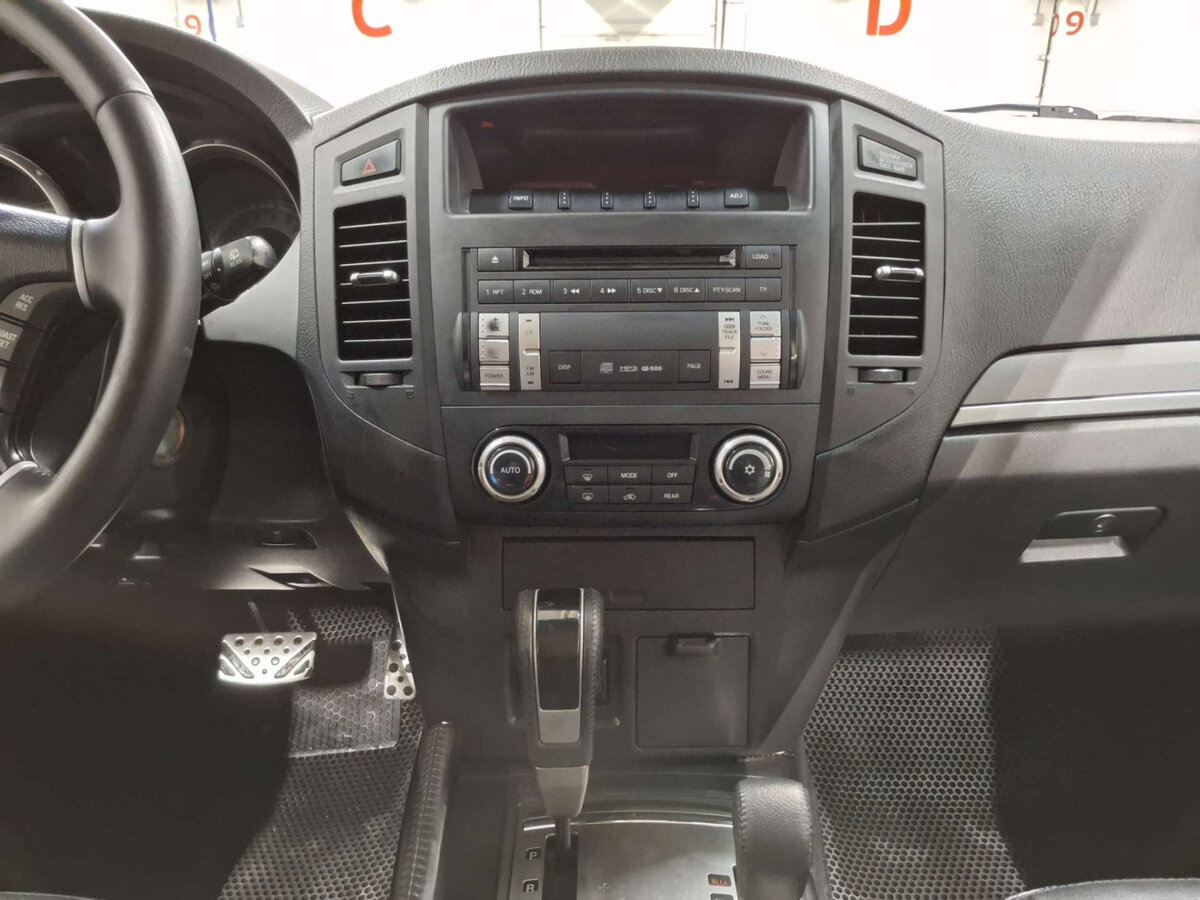 Купить Mitsubishi Pajero, 2012, 214 123 км.. Фото: #14