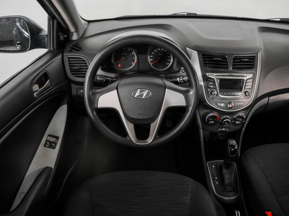 Купить Hyundai Solaris, 2016, 141 005 км.. Фото: #10