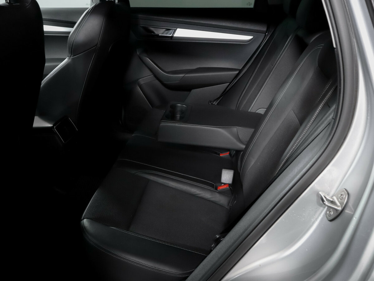 Купить Skoda Karoq, 2020, 110 161 км.. Фото: #9