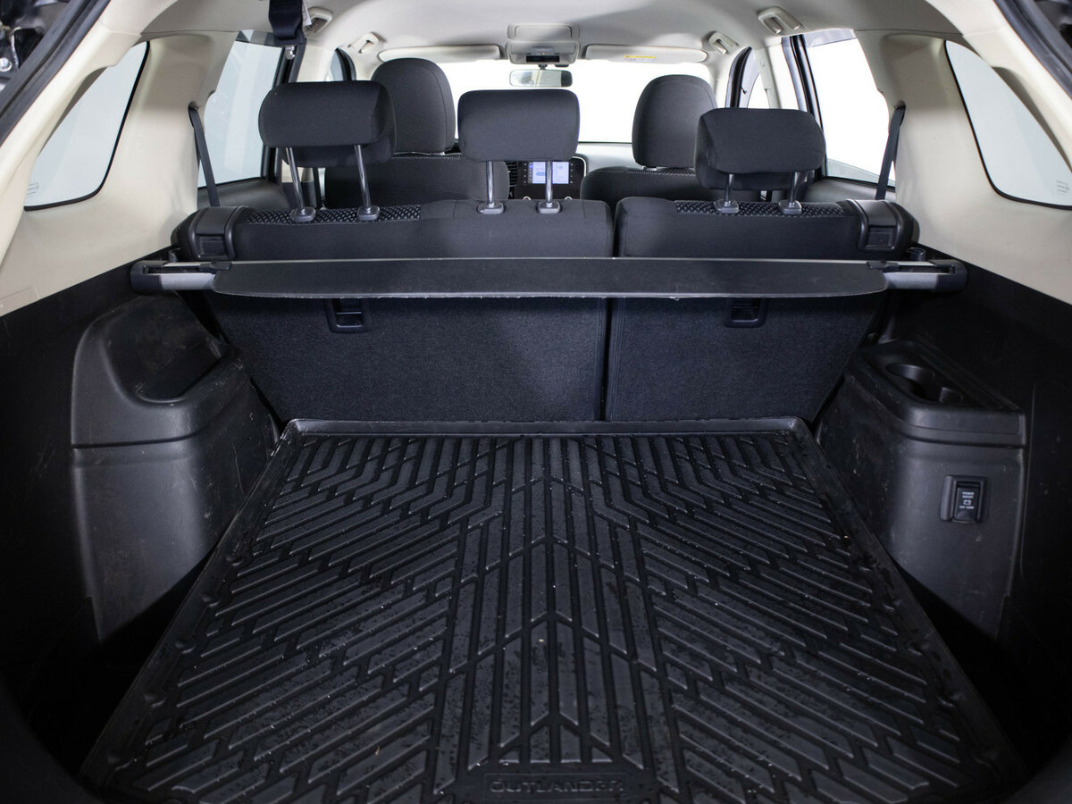 Купить Mitsubishi Outlander, 2020, 76 905 км.. Фото: #9