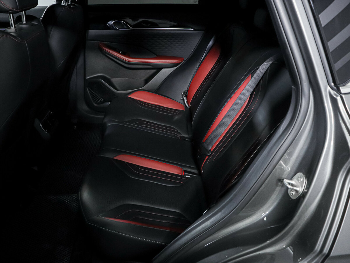 Купить Geely Coolray, 2024, 25 500 км.. Фото: #7