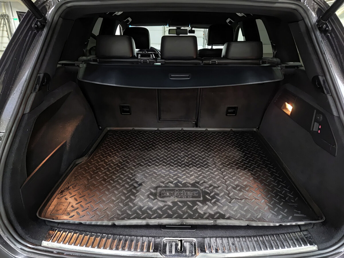 Купить Volkswagen Touareg, 2012, 223 153 км.. Фото: #9