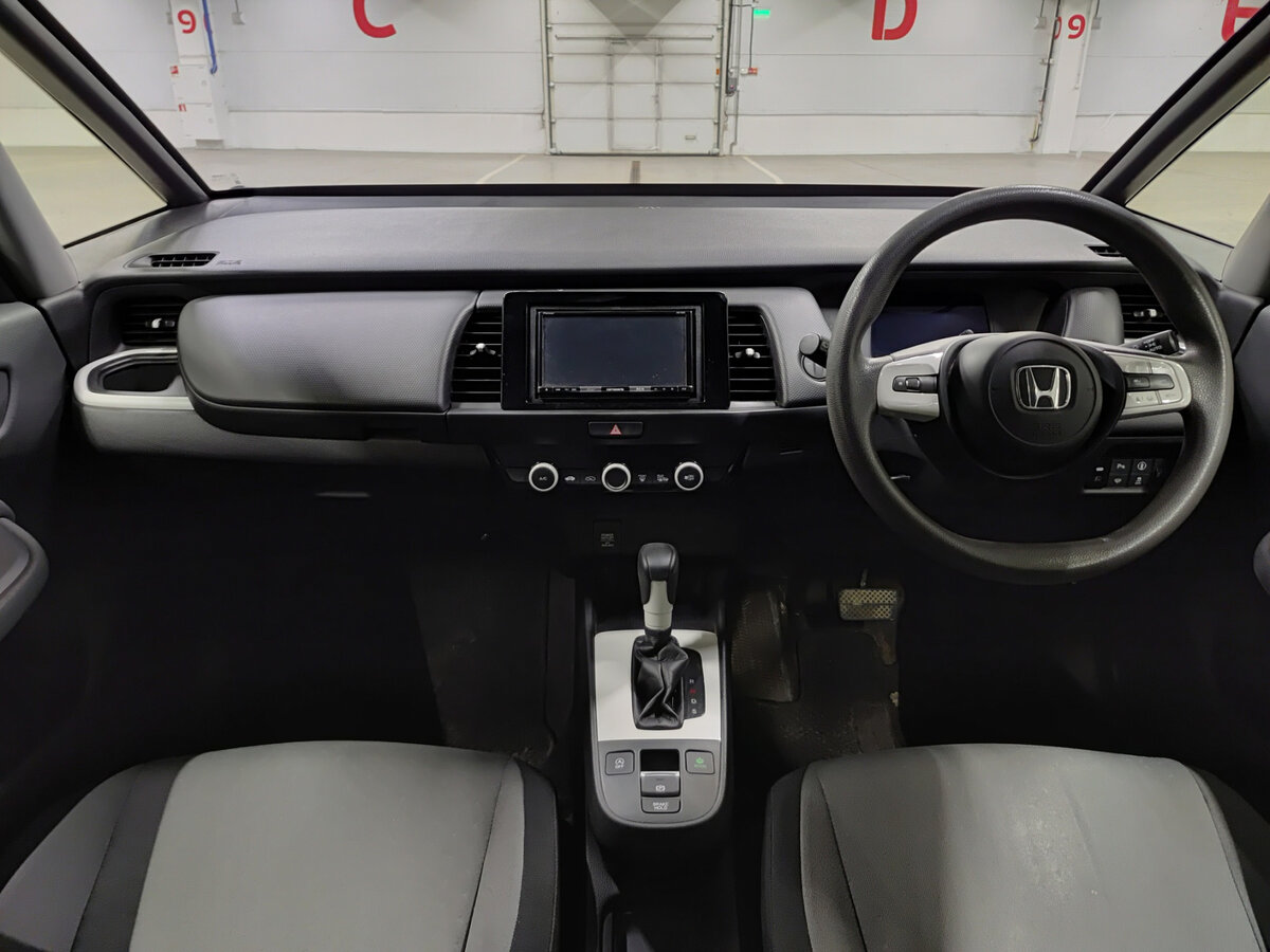 Купить Honda Fit, 2020, 99 772 км.. Фото: #13